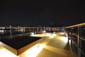 展望デッキ（夜）